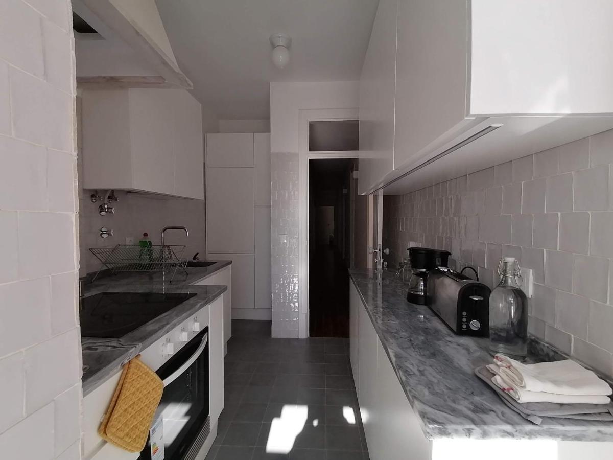 Stunning Apartment Marques De Pombal Lisabona Exterior foto